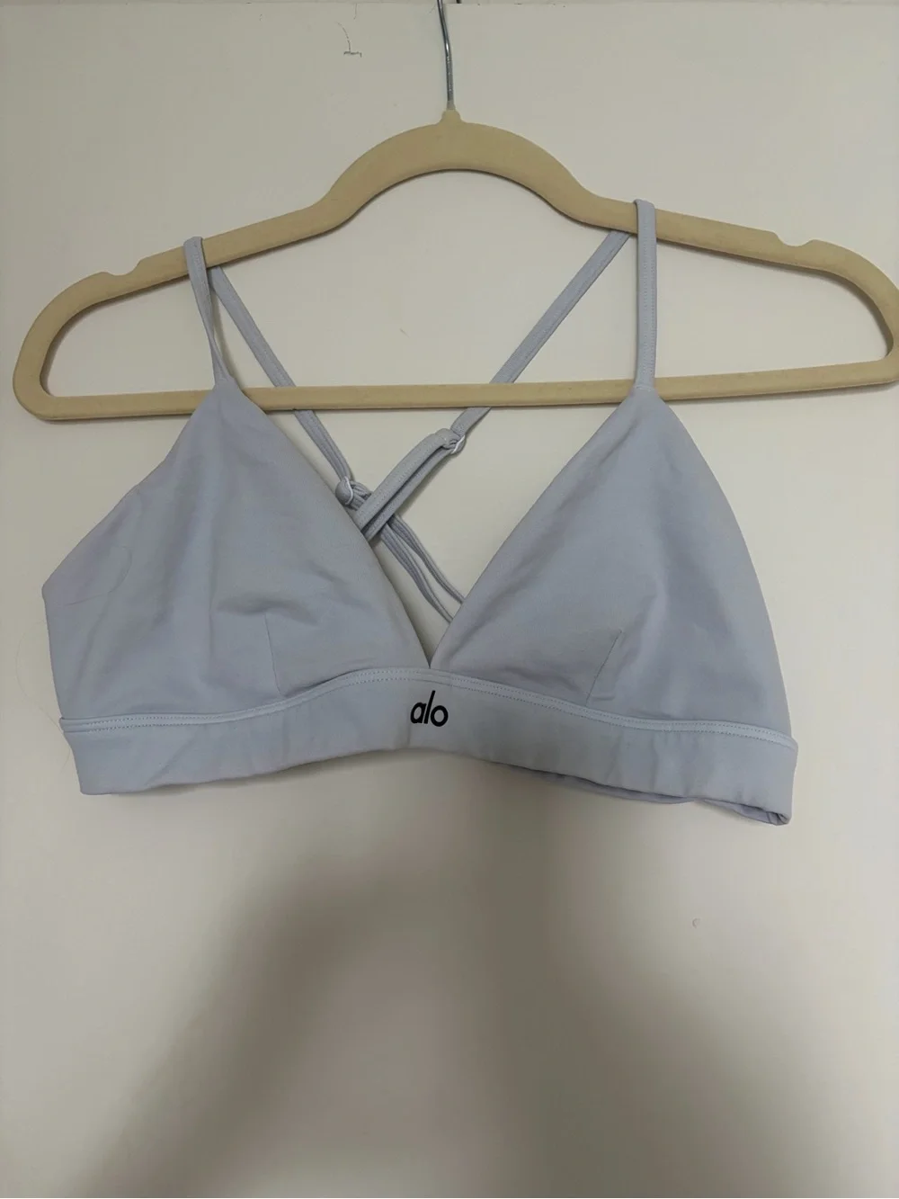 ALO Yoga Women's Bralette - Strappy Back - Picture 1 of 3